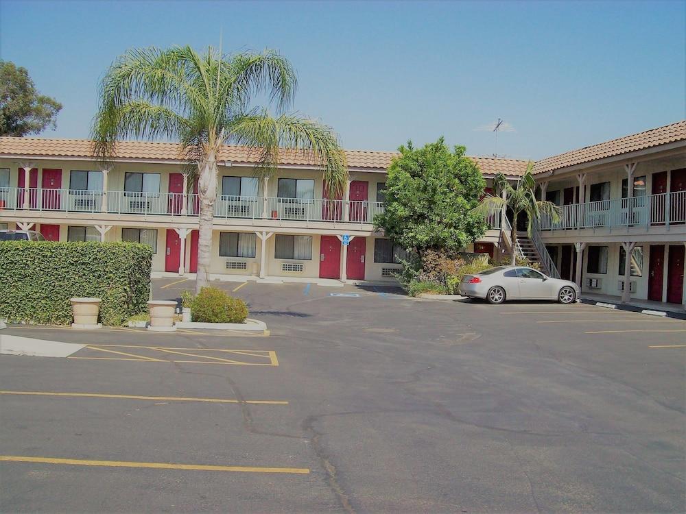 Regency Inn Norco Kültér fotó